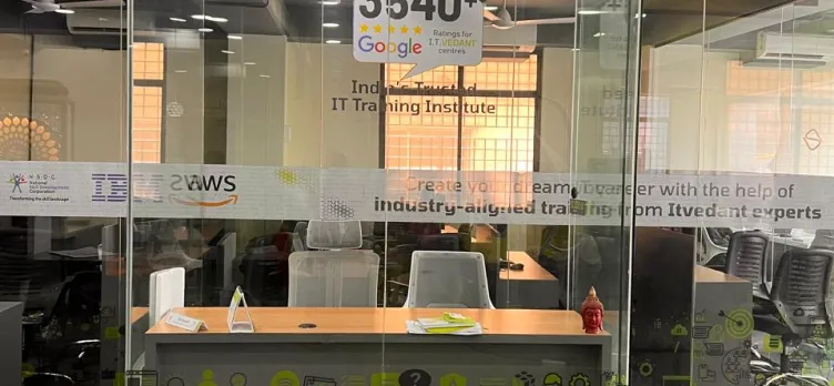 Reception Desk At Nagpur Branch